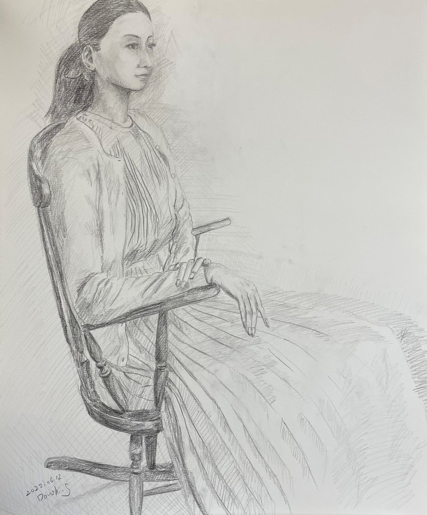 S8 「Mayo　sitting in a rocking chair」